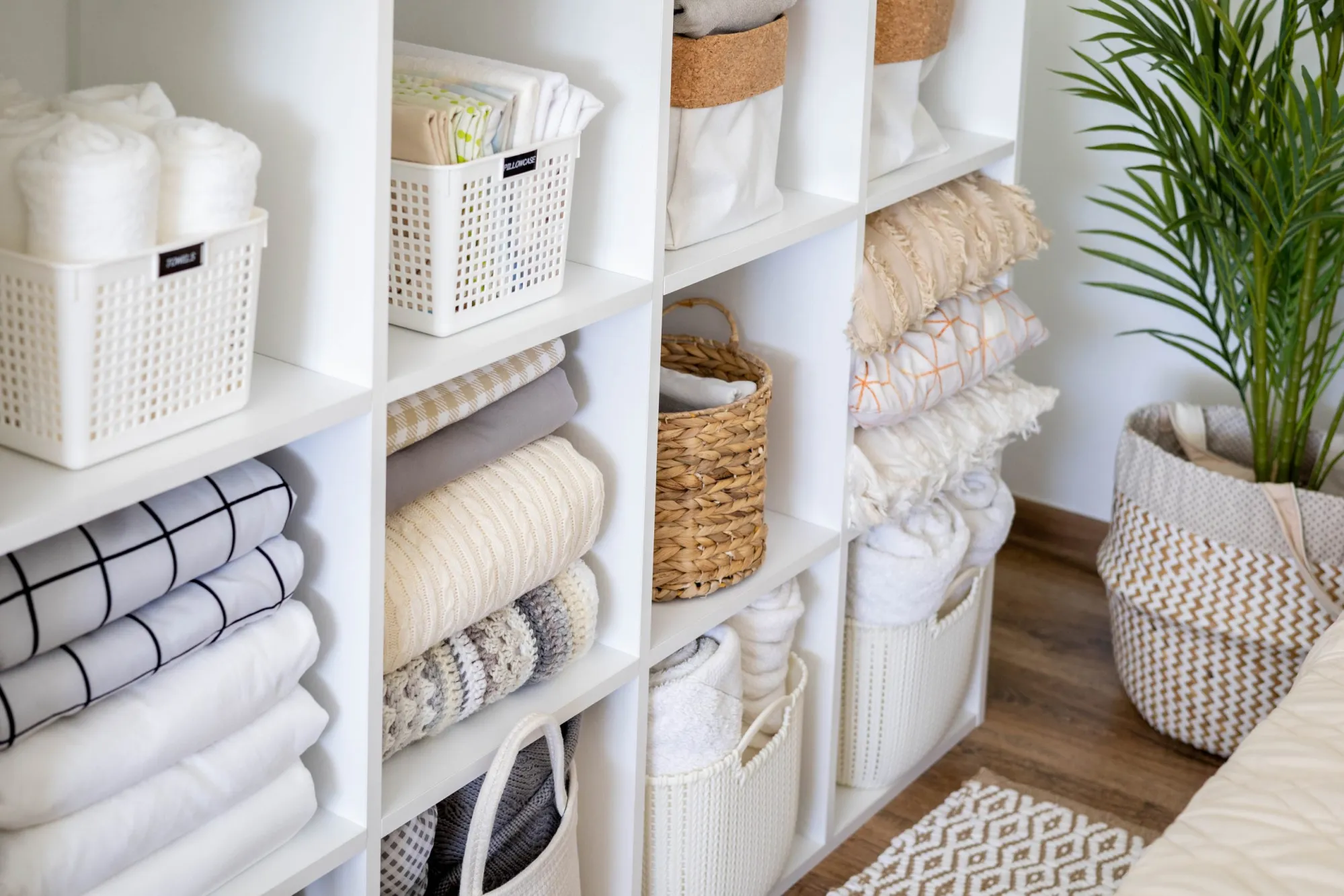Decluttered living space?>